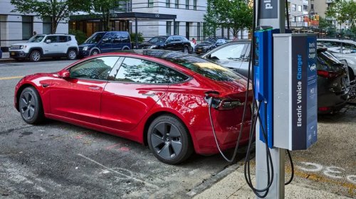 The Pros And Cons Of Fast Charging An EV