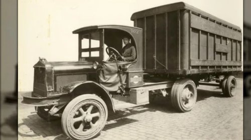 How A 1915 Patent For A 'Rocking' Coupling Made The Modern Semi Truck Possible