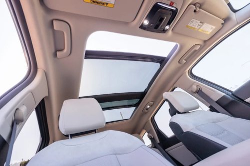 View Interior Photos of the 2026 Kia Sportage Hybrid