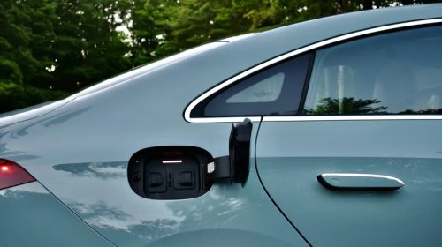 Mercedes, Mercedes Transformed The CLA-Class From A Cheap Luxury Sedan Into A Stellar EV