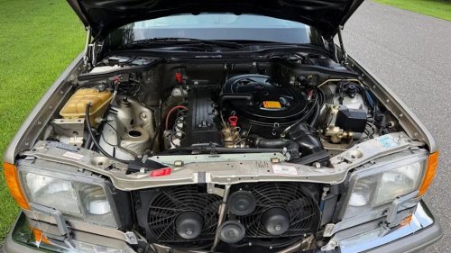 1991 Mercedes-Benz 300 SE For Sale with 49,000 Miles