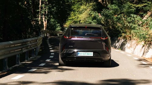 The Mazda CX-6e Is Easy To Like, But Hard To Take On A Road Trip