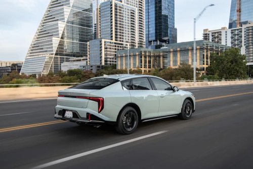 2027 Kia K4