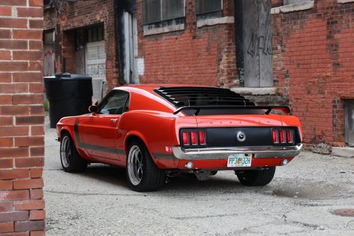 Revology Mustang Boss 302: Pluperfect Mustang