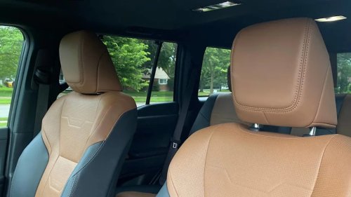 The 2026 Lexus GX 550 Luxury Thankfully Places Ruggedness First and Indulgence Second.