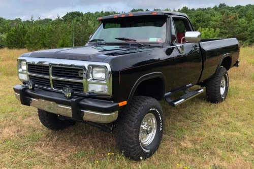 6 American Trucks You Can Buy That Don’t Have Computer Chips In Them