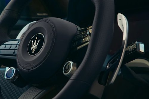 View Interior Photos of the 2027 Maserati Grecale Modena
