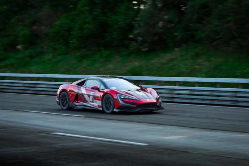 Bugatti, China’s 2,977-HP EV Hypercar Is Coming For Bugatti’s Speed Crown