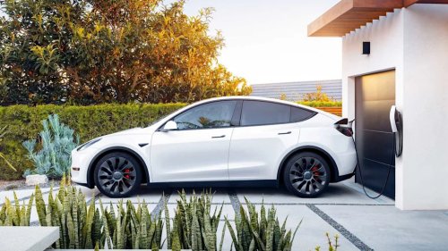 This 3-Year-Old Tesla Model Y Went 100,000 Miles And Barely Fast-Charged. Here's How The Battery Held Up