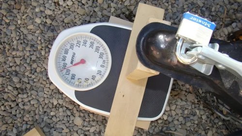 You Can Estimate Your Travel Trailer's Tongue Weight With A Bathroom Scale - Here's How