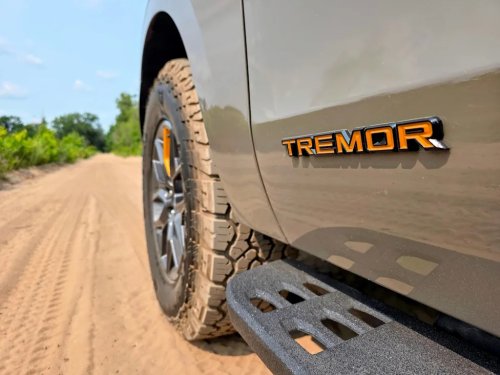 Ford, Ford Expedition, I Drove the 2026 Ford Expedition Tremor: An Off-Roader That Isn't Bluffing
