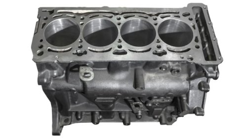 These Symptoms Might Mean Your Car Has A Cracked Engine Block