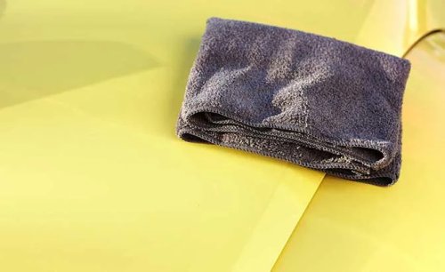 Top 10 Expert Detailing Tips on Keeping Your Car Looking New