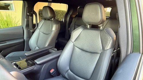 Toyota's 2026 Sienna Is The Hybrid Minivan To Beat (And This Could Be The Best Trim)