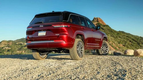 2026 Jeep Grand Cherokee Summit Review: The Luxury Within