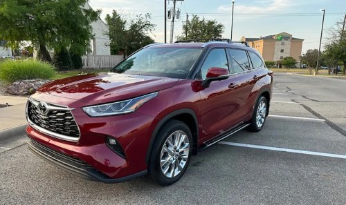 Our Favorite 7-Seater Hybrid SUVs, From Budget to Luxury
