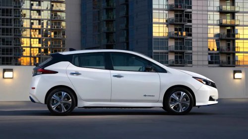 2019 Chevrolet Bolt EV vs 2019 Nissan Leaf: Which One Is More Reliable