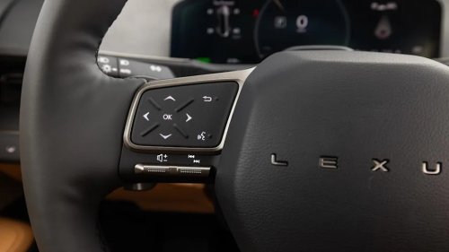 Tested: The Lexus ES350e EV Is a Commuting All-Star