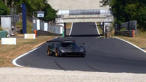 Pagani, Listen to the Roar of Pagani V12 Engines at Italy's Temple of Speed