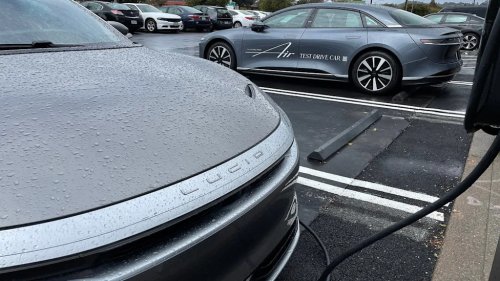 Lucid recalls 27,185 Air sedans over fire risk