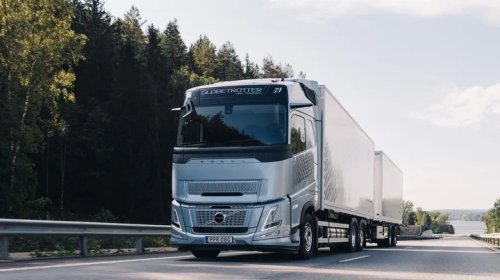 In This Era Of Global Manufacturing, Which Semi Trucks Are Still Made In America?