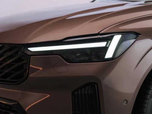 Volvo, Volvo XC60, New Volvo XC60 Takes On Super Hybrids With 124 Miles Of Electric Range