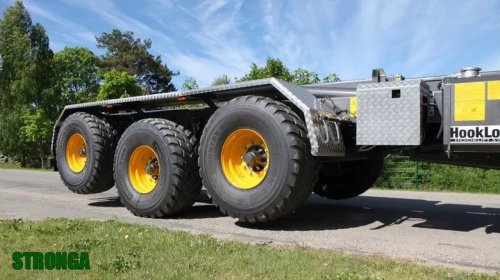 Why Do Some Semi-Trucks Have An Axle Lifted Off The Ground?