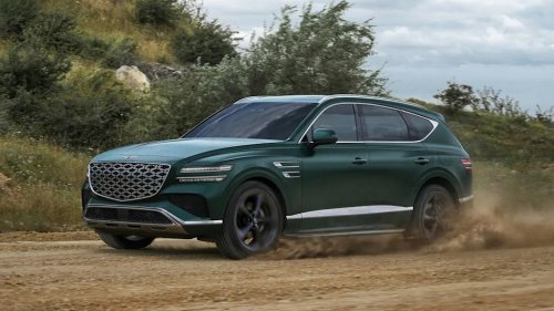 The Genesis GV80 Is Finally Getting the Hybrid It Needed
