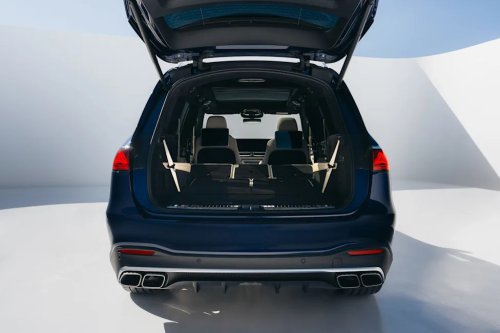 Take a Peek Inside the 2027 Mercedes-AMG GLS63