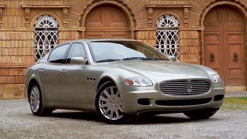 The 2005 Maserati Quattroporte Sounded Like a Ferrari and Drove Like Nothing Else