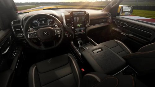RAM, Ram Gives The 2027 1500 Seven Engines To Fight The New Silverado