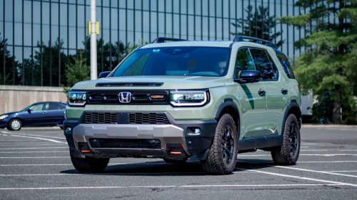 I drove the Honda Passport and Subaru Outback for a week — here’s the midsize SUV I recommend for families