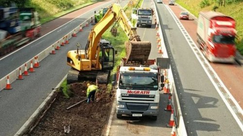 Zip-Merging Is the Weird UK Driving Rule You've Never Heard About