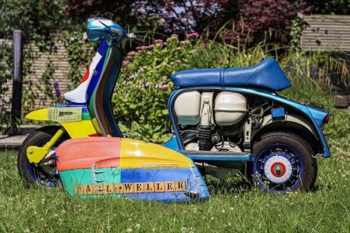 Famous Paul Weller ‘Stanley Road' Lambretta Heads to Auction
