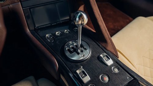 Lamborghini, The 2010 Lamborghini Murciélago LP 670-4 SV Manual in Photos