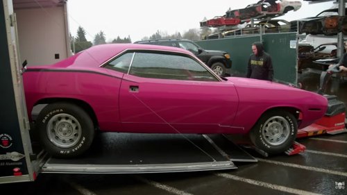 Plymouth, Graveyard Carz Turns This Damaged 1970 Plymouth 'Cuda Into A Showstopper