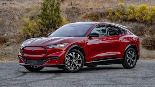 Ford, Ford Mustang Mach-E, Ford Mustang, Ford Recalls 43,000 Mustang Mach-E EVs Over Diffs That May Go ‘Bang’