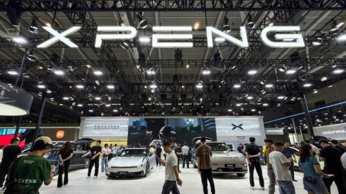 Tesla, Robotaxi, Tesla Faces A Potential Challenge From A Robotaxi Manufacturer In China