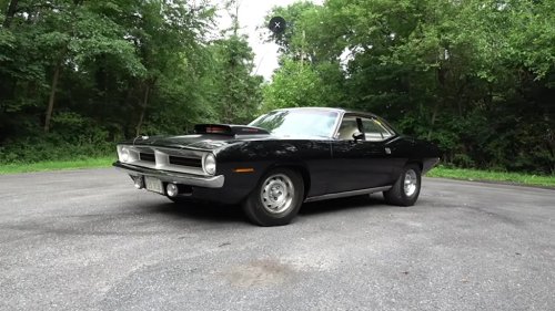 Man Bought A Black 426 Hemi 1970 Plymouth Cuda In 1975 — Still Drives It Hard