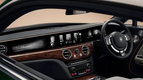 Rolls-Royce, Rolls-Royce’s EV gets a sequel with more power, more range and some even more impressive finishes – introducing the Spectre Series II