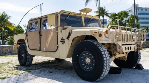 Hummer, Humvee Vs Hummer: What's The Difference?
