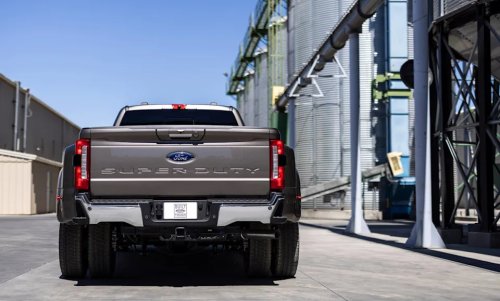 Heavy-Duty Pickups Are Failing New Crash-Prevention Tests