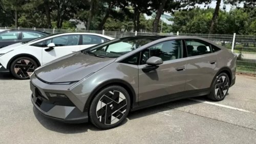 Hyundai, Hyundai Ioniq V Looks Like A Concept Car That Escaped Onto The Road