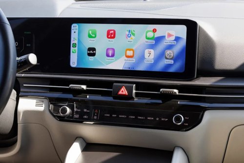 View Interior Photos of the 2026 Kia Sportage Hybrid