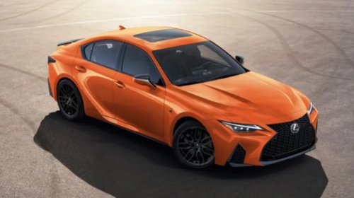9 V8 Sedans Old-School Drivers Will Feel Right At Home In
