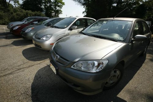 Before Everything Was An EV, Automakers Jumped on the Hybrid Bandwagon