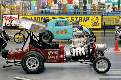Touring, Touring LA’s super Lions Drag Strip Museum