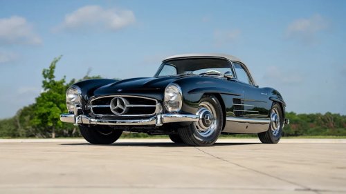 Broad Arrow's First Audrain Auction Brings a Stutz Bearcat, Twin 300 SLs and More to Newport