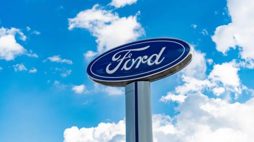 Ford, How Ford's Logo Changed Over Time (And Why The Blue Oval Stuck)