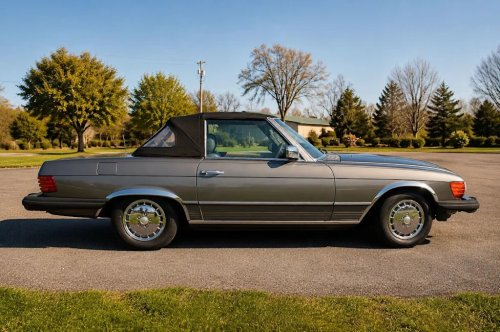 Mercedes-Benz, 1984 Mercedes-Benz 380SL For Sale